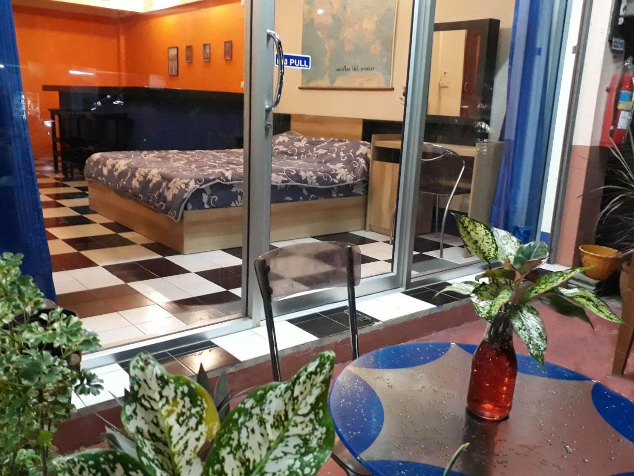Pearl Beach Holiday Apartments Koh Chang Exterior foto